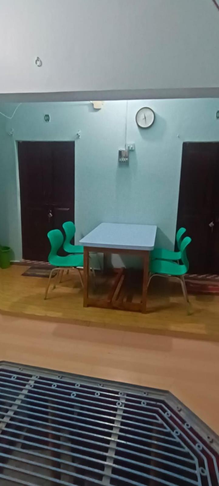 Sankardev Guest House D24 35 Varanasi Eksteriør bilde